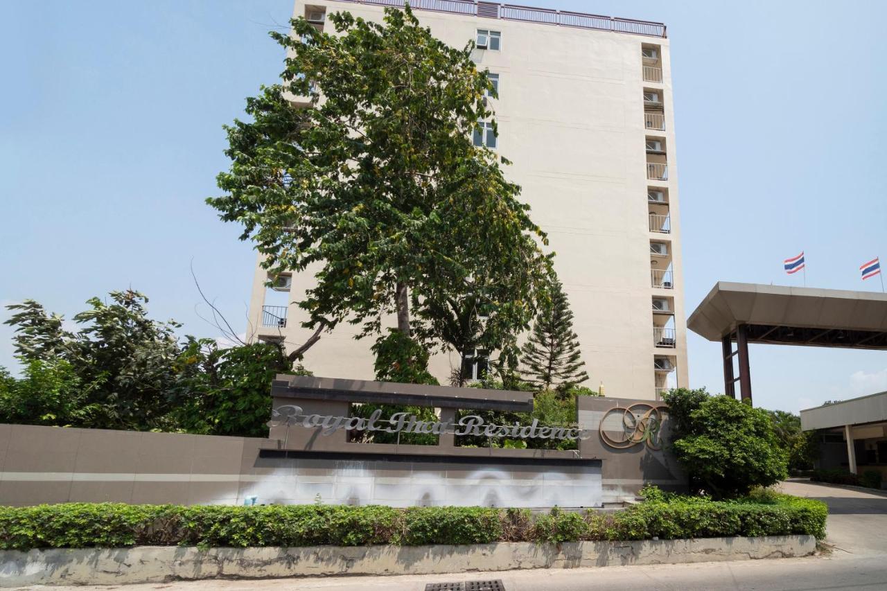 Oyo 829 Royal Thai Residence Jomtien Beach Exterior foto