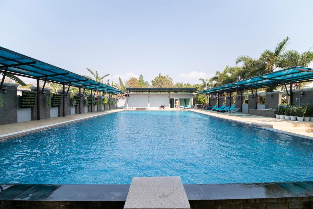 Oyo 829 Royal Thai Residence Jomtien Beach Exterior foto
