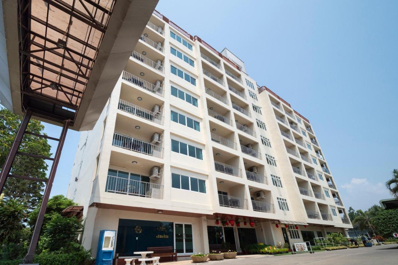 Oyo 829 Royal Thai Residence Jomtien Beach Exterior foto